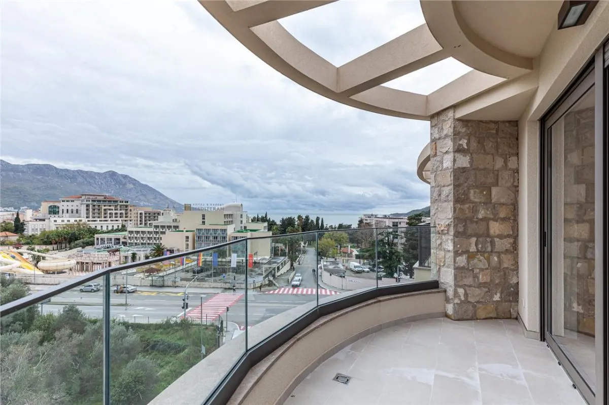 Apartment for Sale in Budva - foto 1