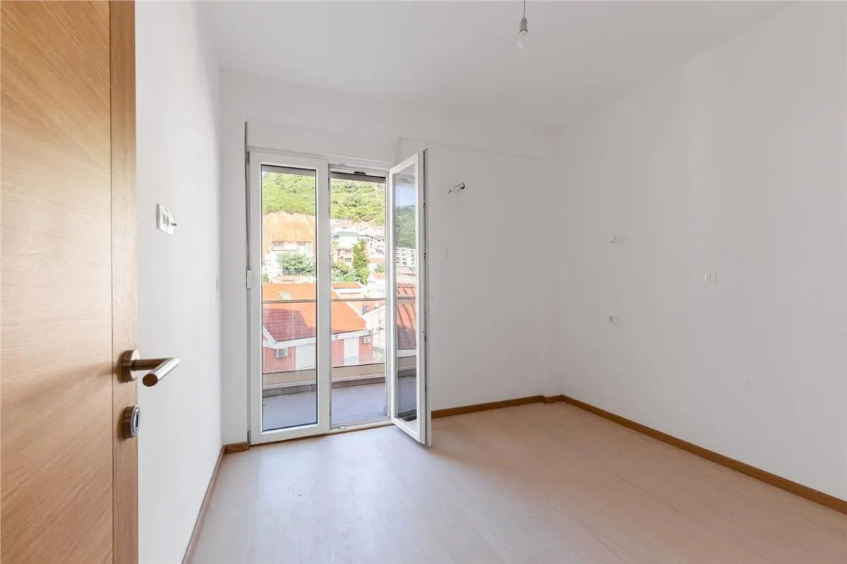 Apartment for Sale in Budva - foto 14