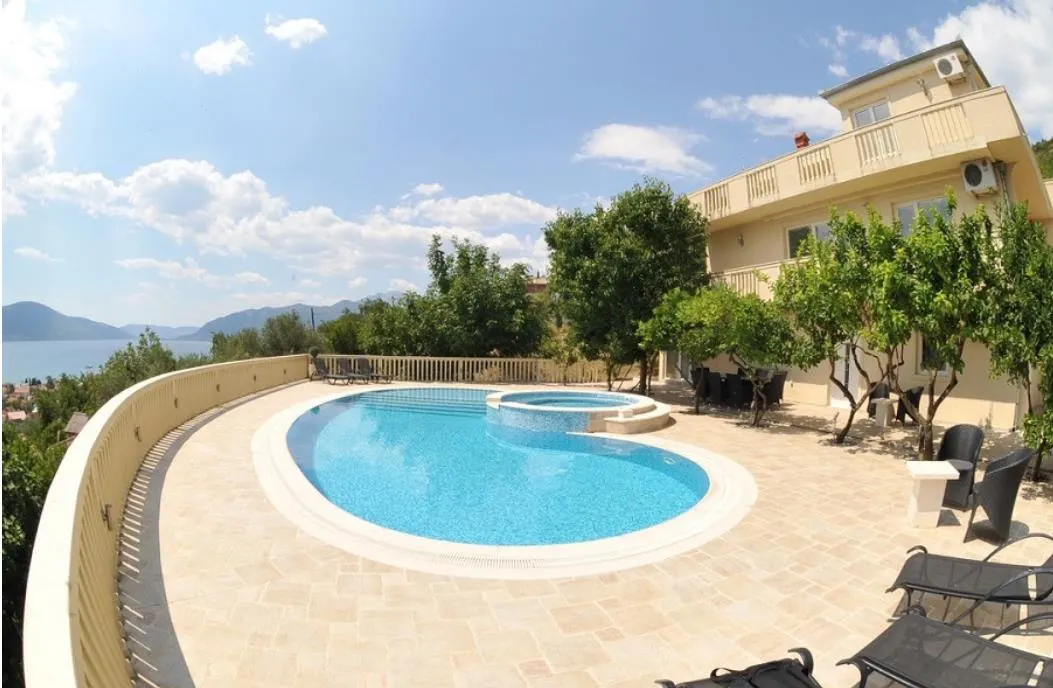 Villa for Sale in Tivat - foto 11