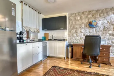 House for Sale in Kotor - foto 24
