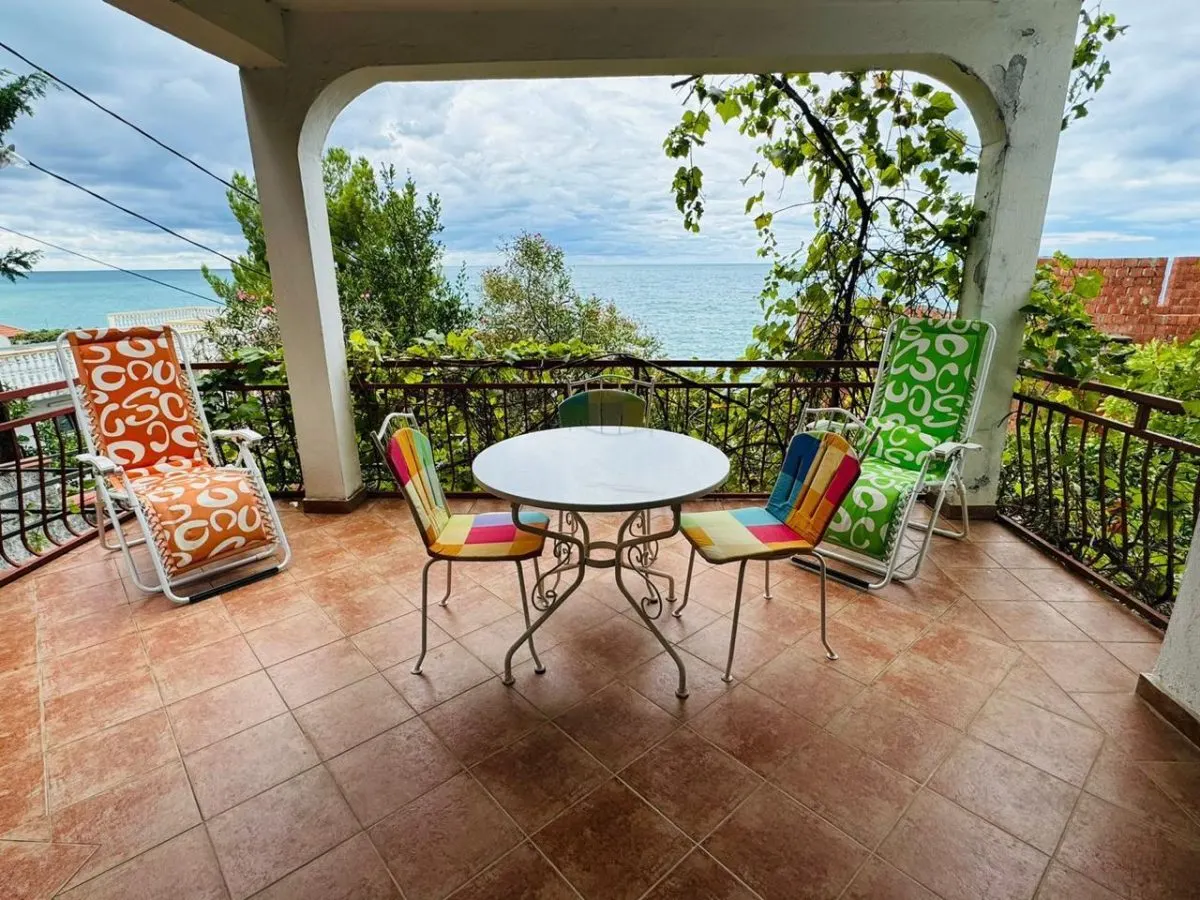 House for Sale in Bar - foto 1