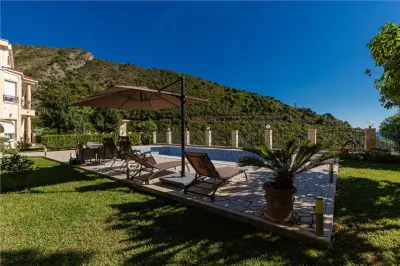 Villa for Sale in Budva - foto 3