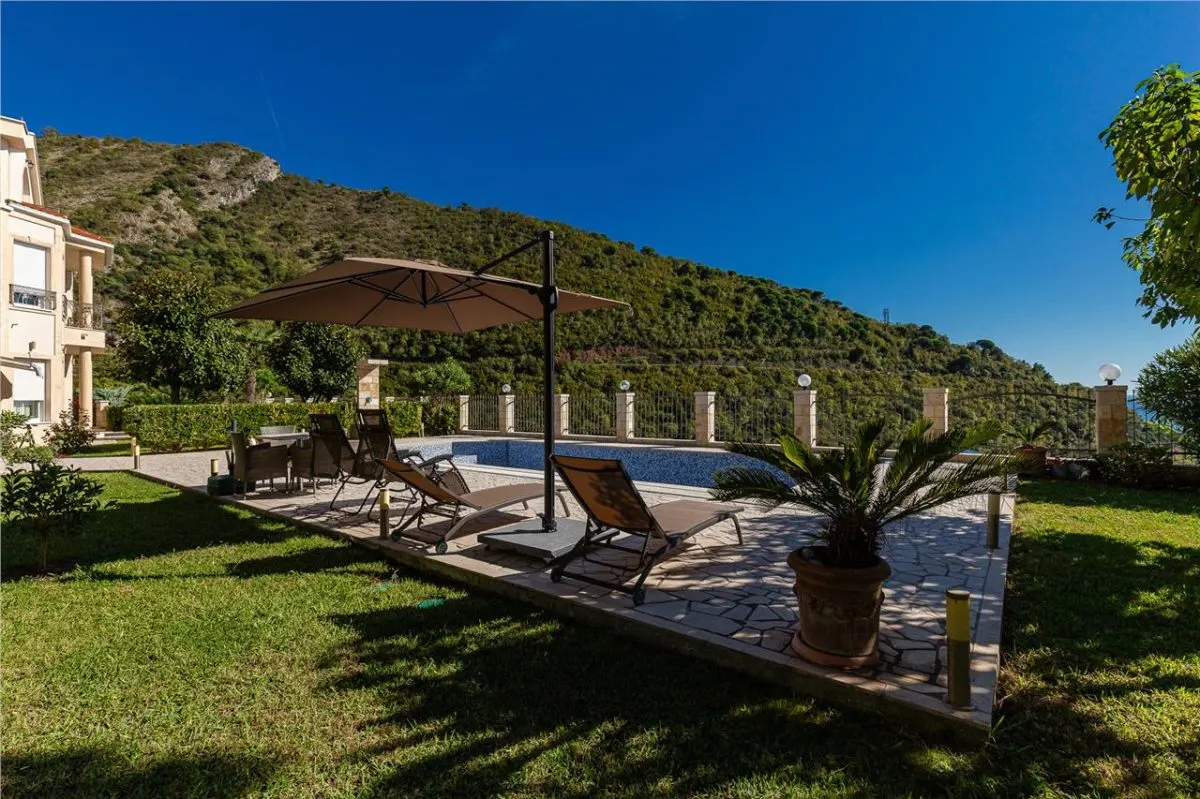 Villa for Sale in Budva - foto 3