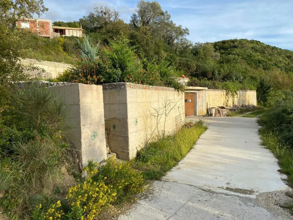 Land for Sale in Budva - foto 1