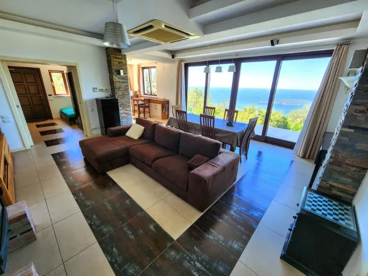 Villa for Sale in Budva - foto 1