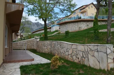 House for Sale in Kotor - foto 8