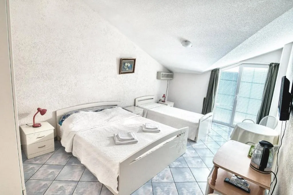 Hotel for Sale in Budva - foto 9