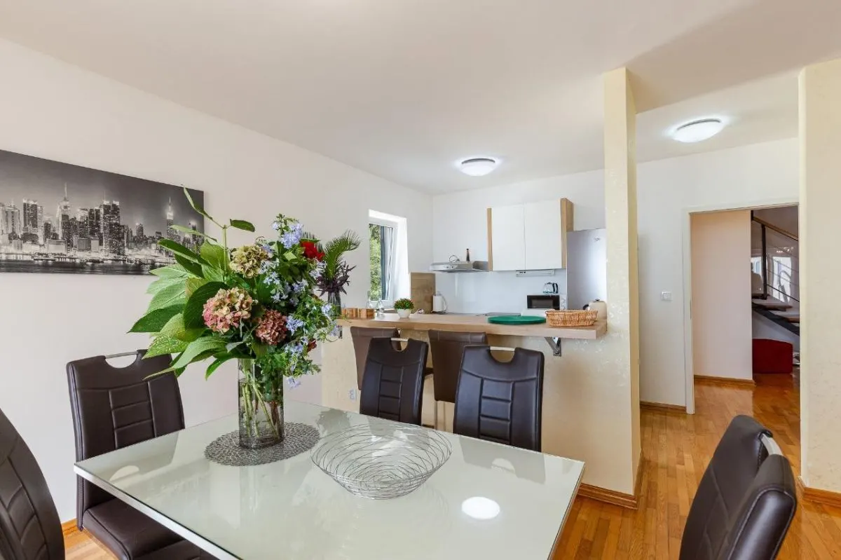 Apartment for Sale in Budva - foto 4