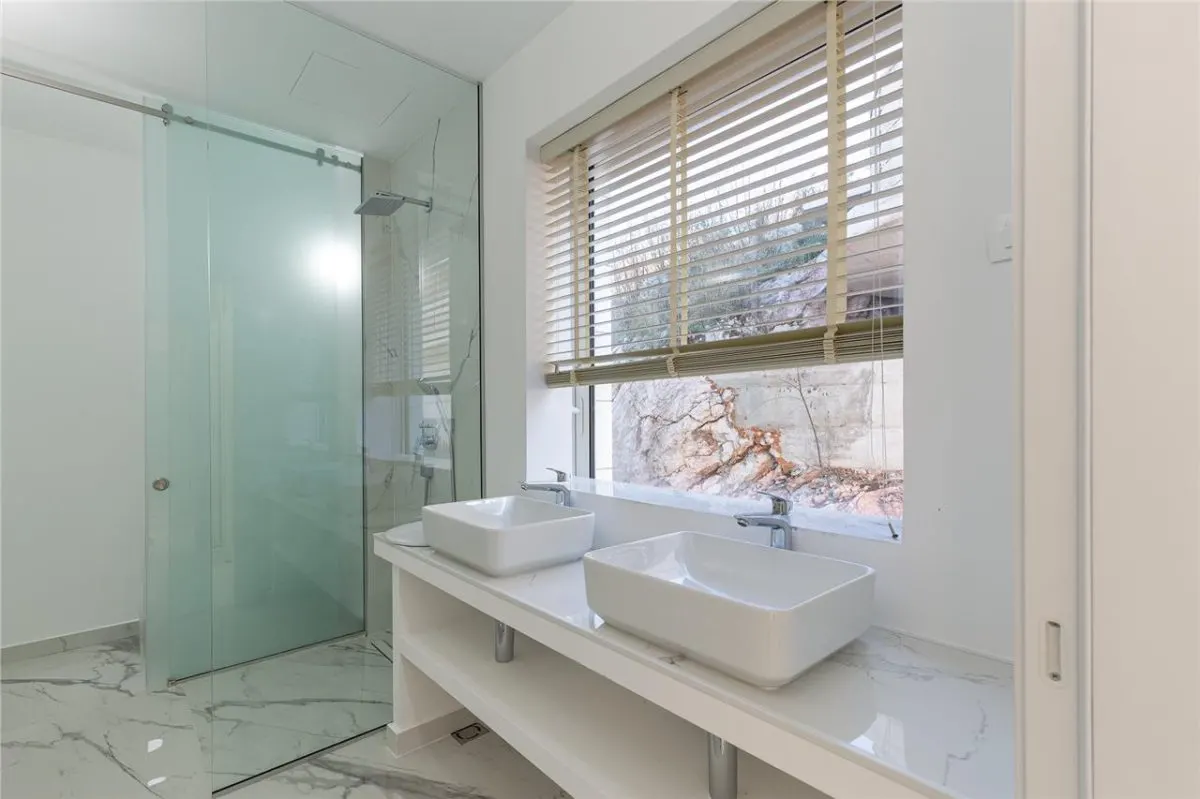 Villa for Sale in Budva - foto 13