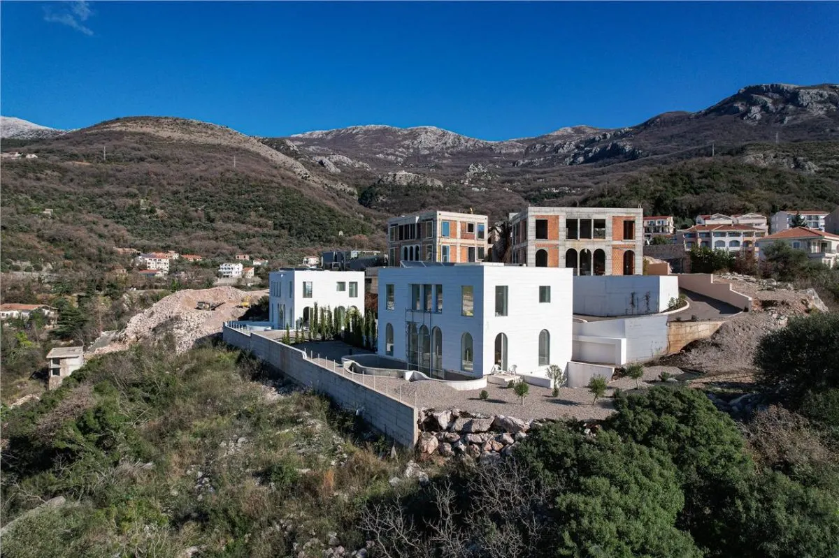 Villa for Sale in Budva - foto 3