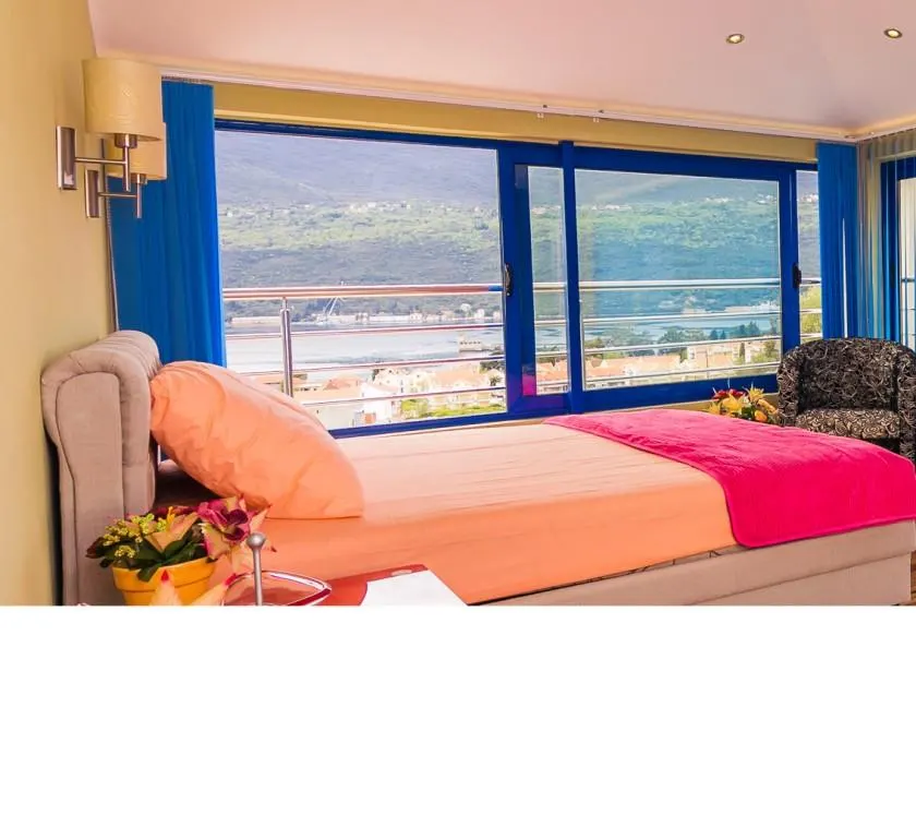 Villa for Sale in Herceg-Novi - foto 5
