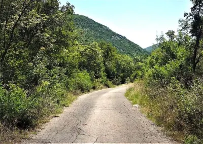 Terrain à Vendre au Monténégro - foto 4