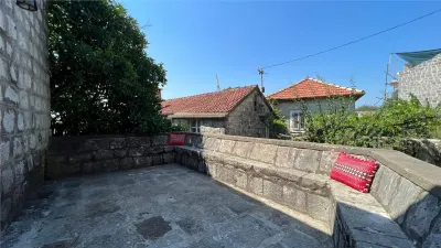 House for Sale in Herceg-Novi - foto 2
