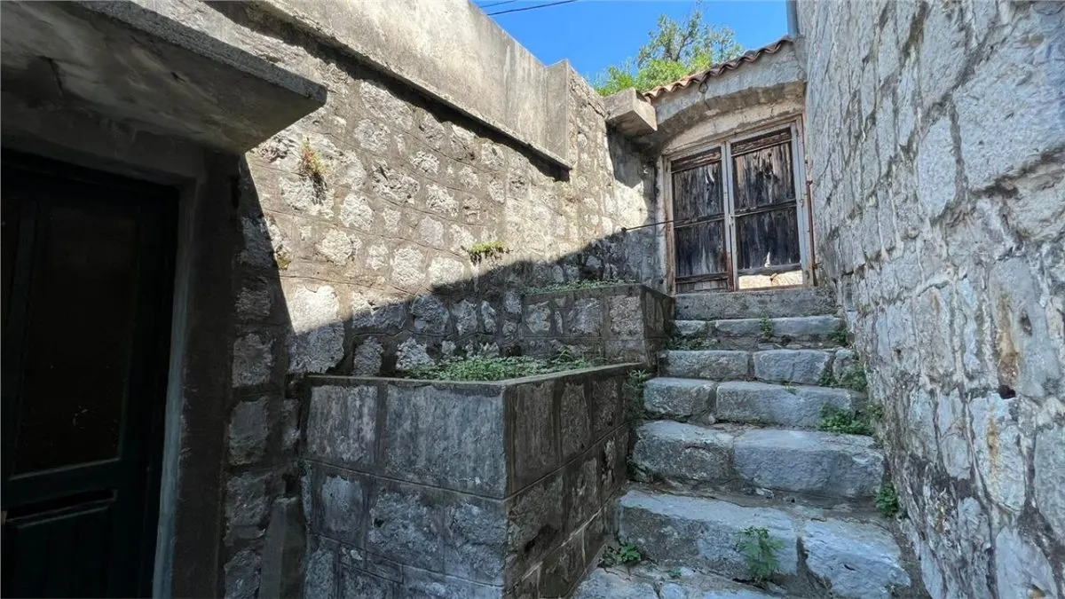 House for Sale in Herceg-Novi - foto 3
