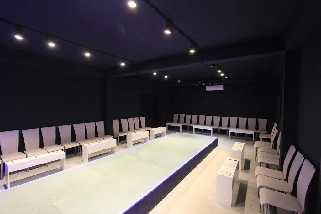 Commercial Space for Sale in Budva - foto 1