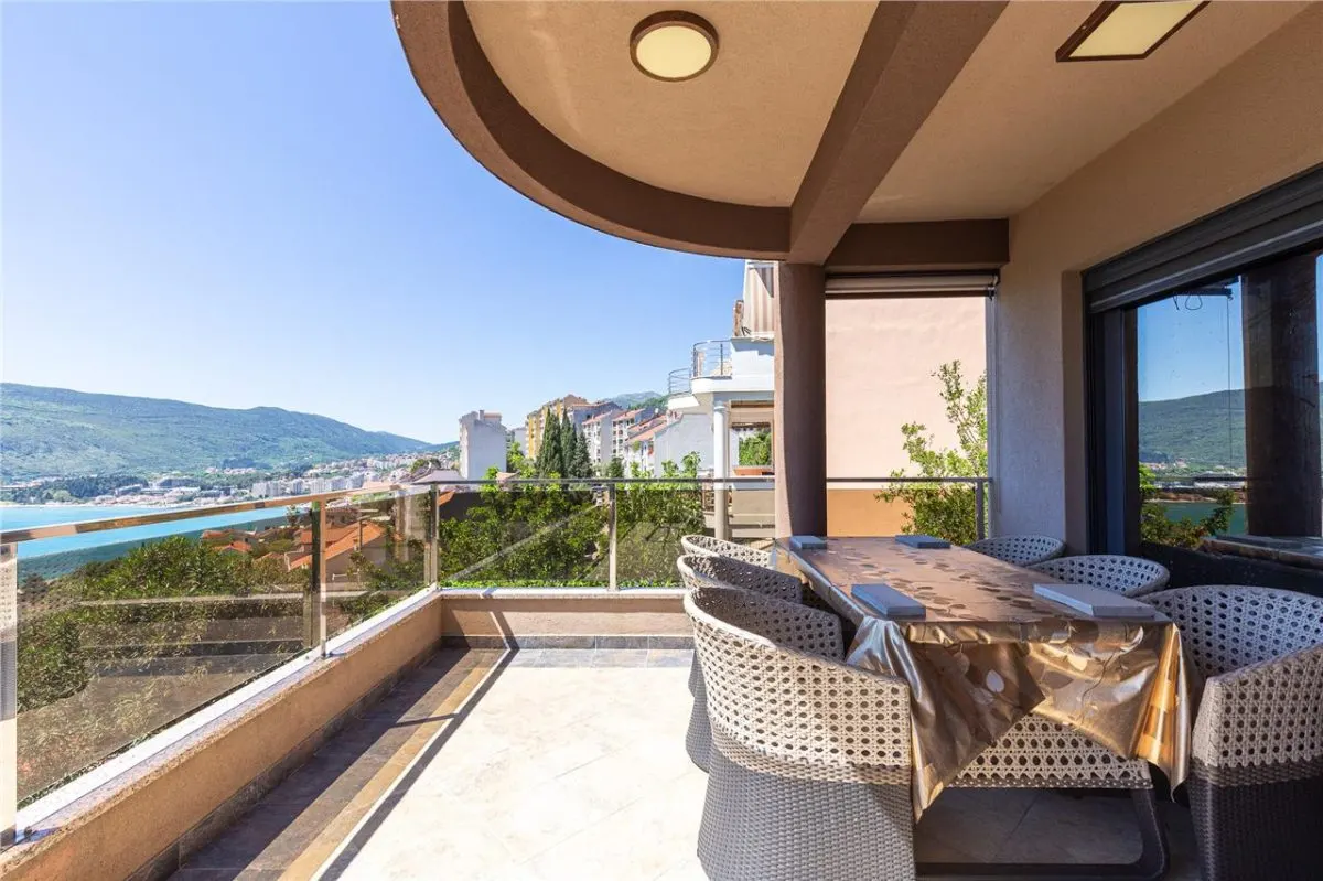 Villa for Sale in Herceg-Novi - foto 16