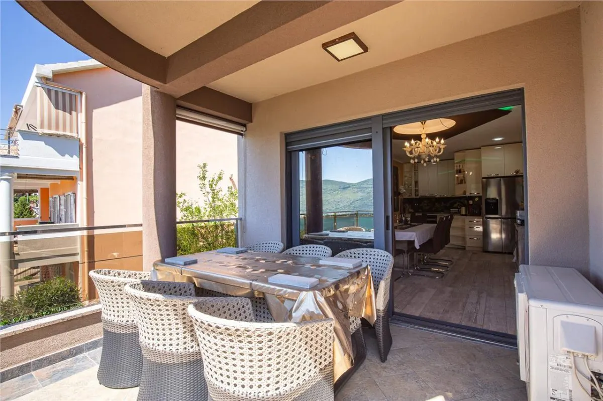 Villa for Sale in Herceg-Novi - foto 18