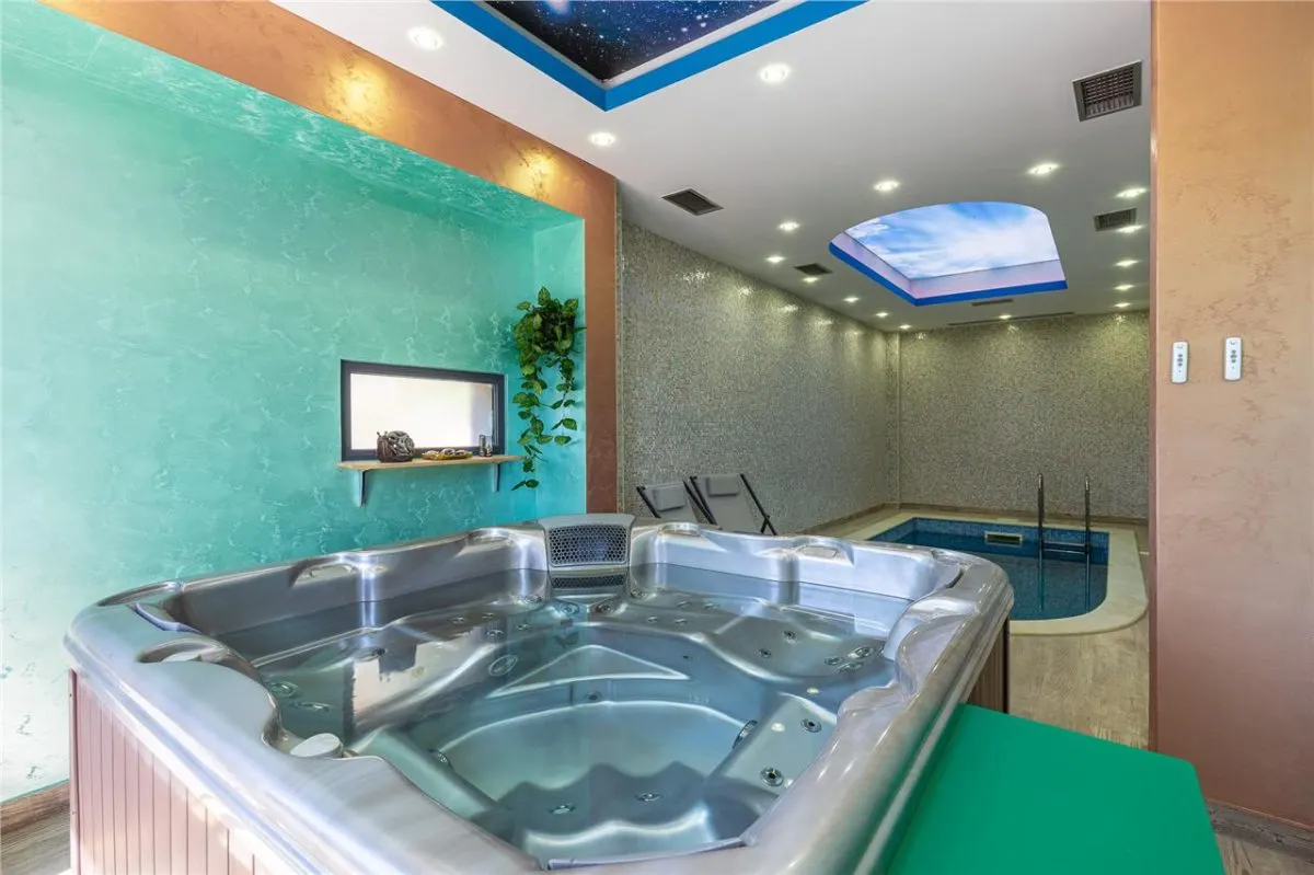 Villa for Sale in Herceg-Novi - foto 6