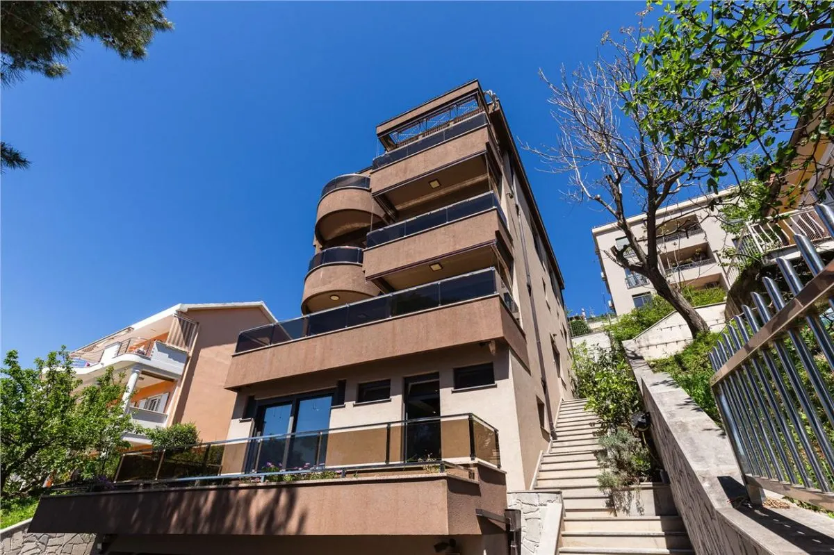Villa for Sale in Herceg-Novi - foto 10