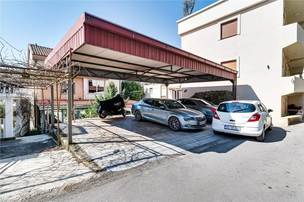 Casa en Venta en Budva - foto 8