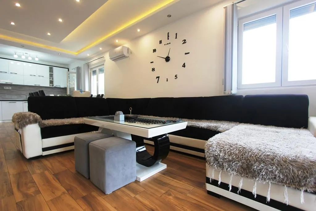 House for Sale in Bar - foto 3