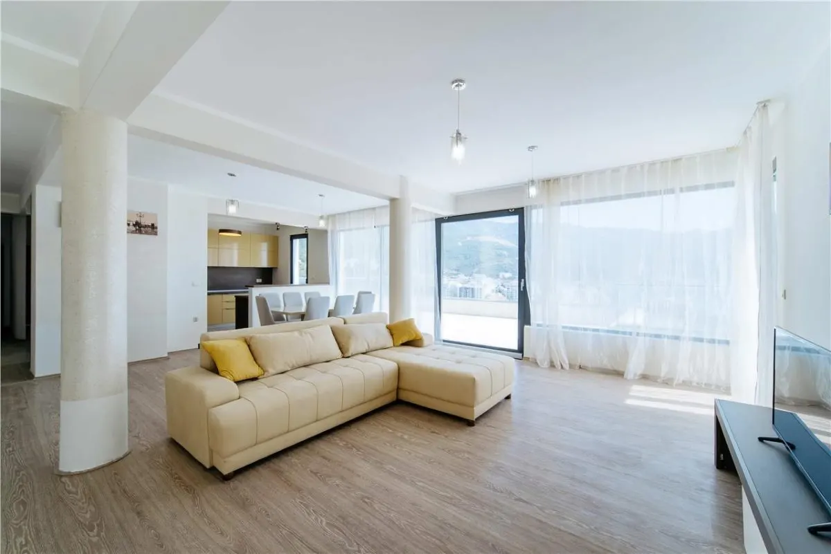 Apartment for Sale in Budva - foto 1