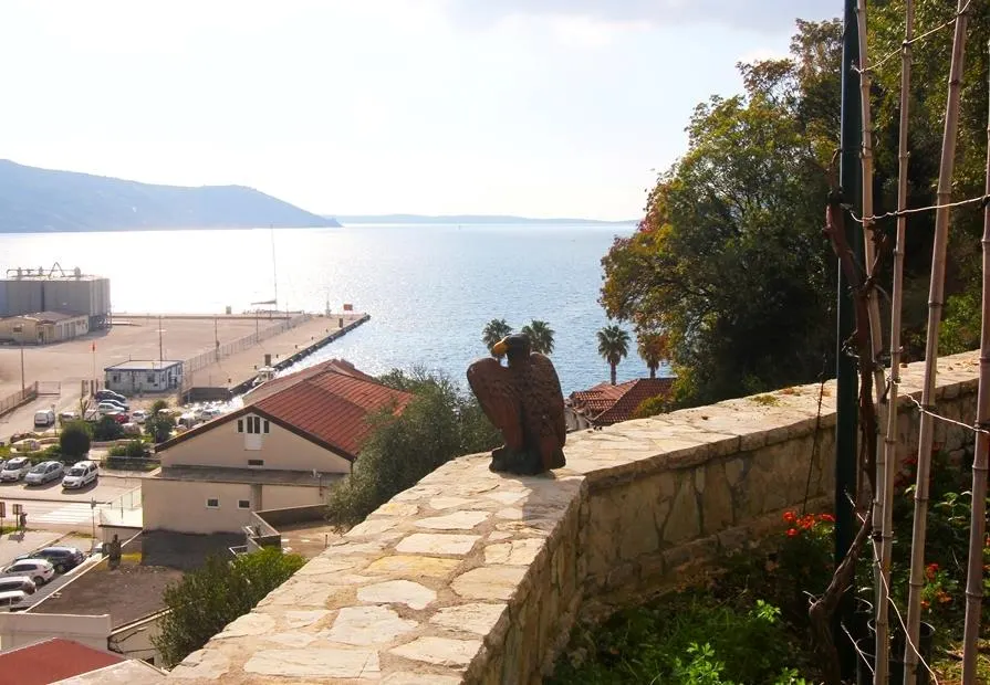 House for Sale in Herceg-Novi - foto 1