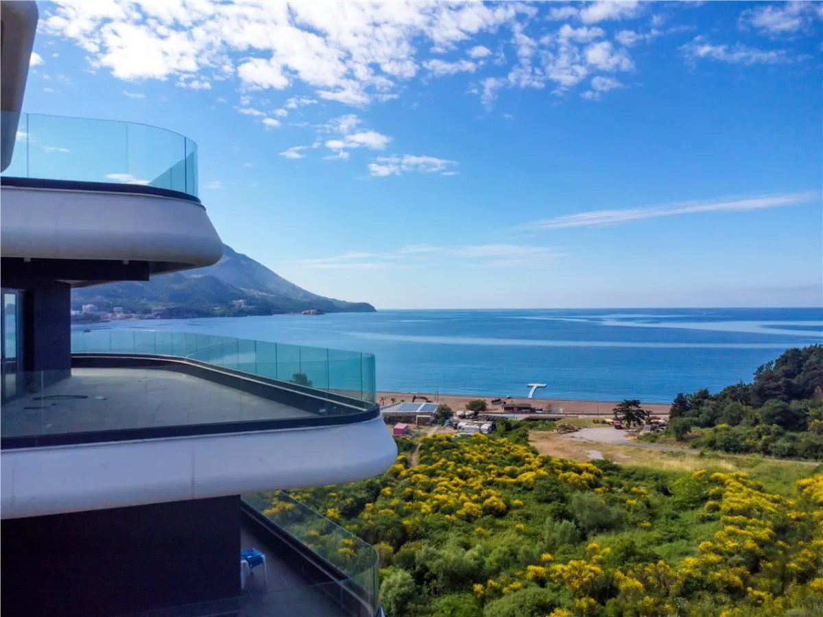 Apartment for Sale in Budva - foto 1