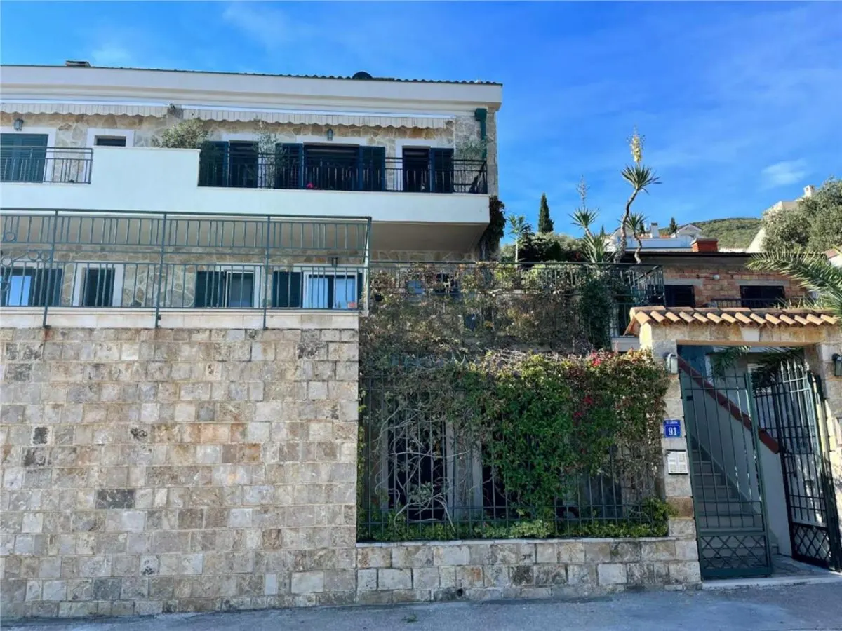 Apartment for Sale in Tivat - foto 11
