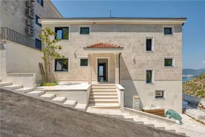 Villa for Sale in Budva - foto 3