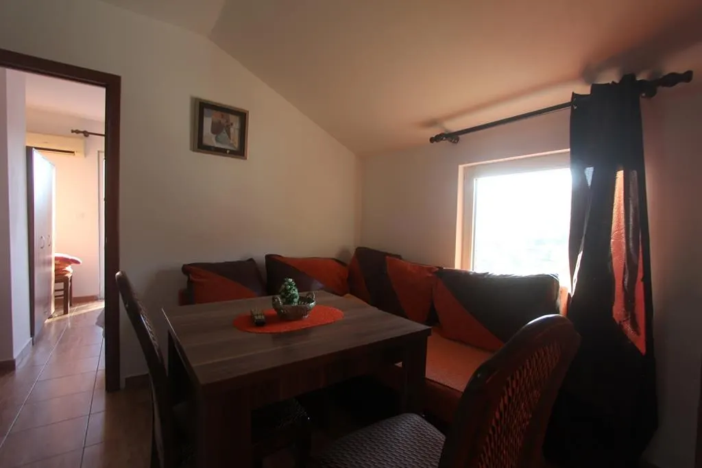 House for Sale in Kotor - foto 8