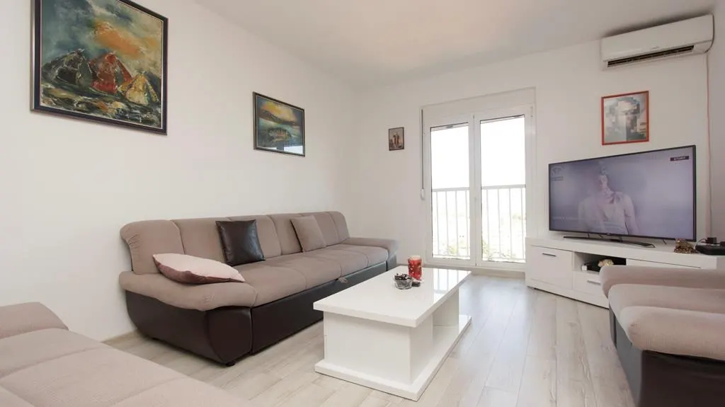 Apartment for Sale in Budva - foto 1