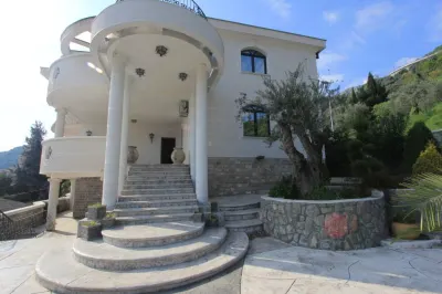 Villa for Sale in Budva - Petrovac