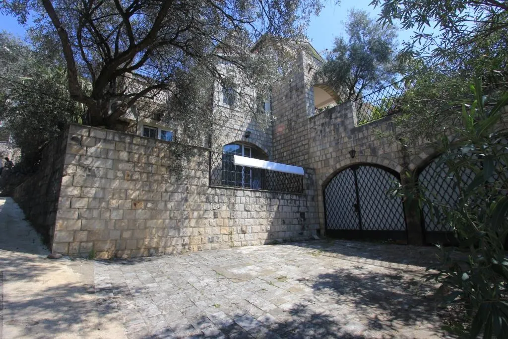 Villa for Sale in Budva - foto 2