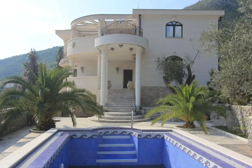 Villa for Sale in Budva - foto 5