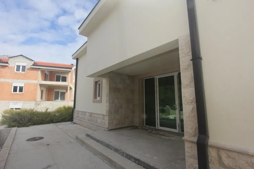 House for Sale in Herceg-Novi - foto 12