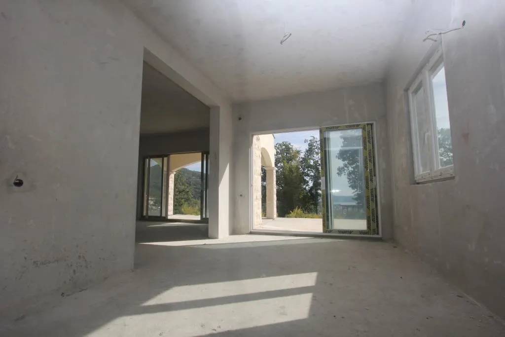House for Sale in Herceg-Novi - foto 3