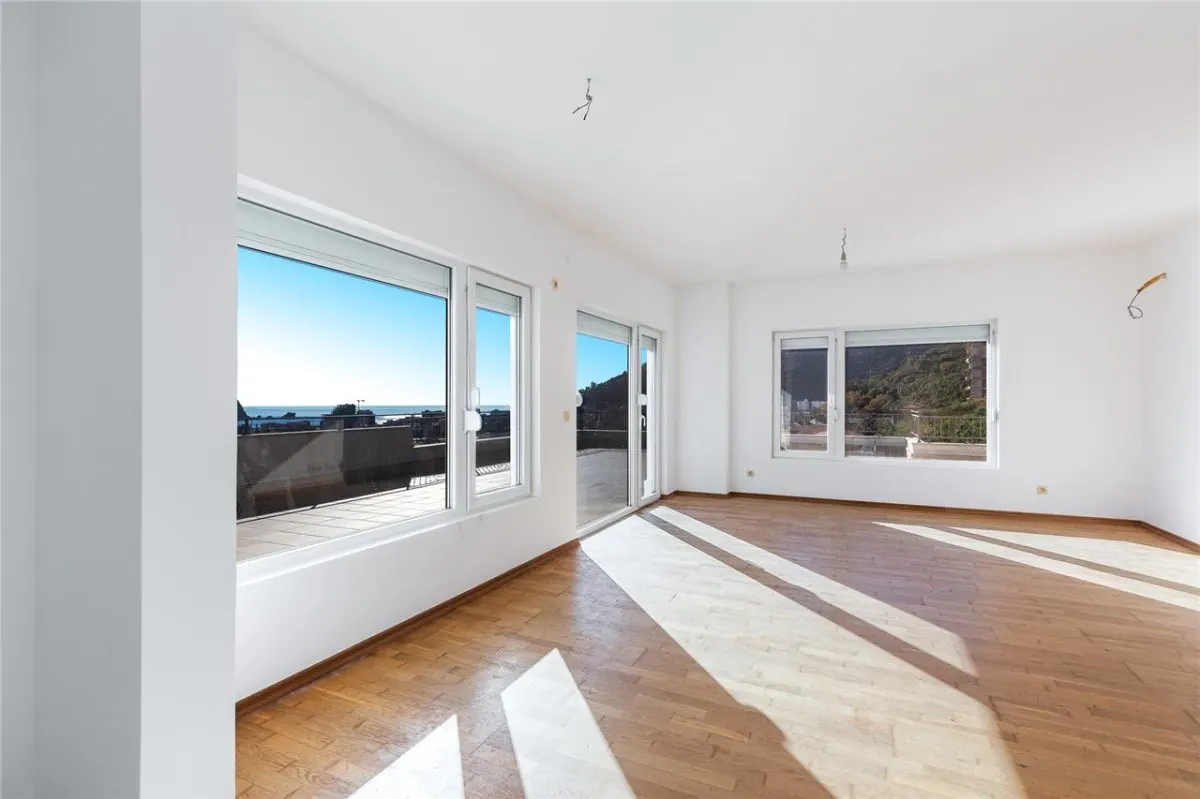 Apartment for Sale in Budva - foto 2