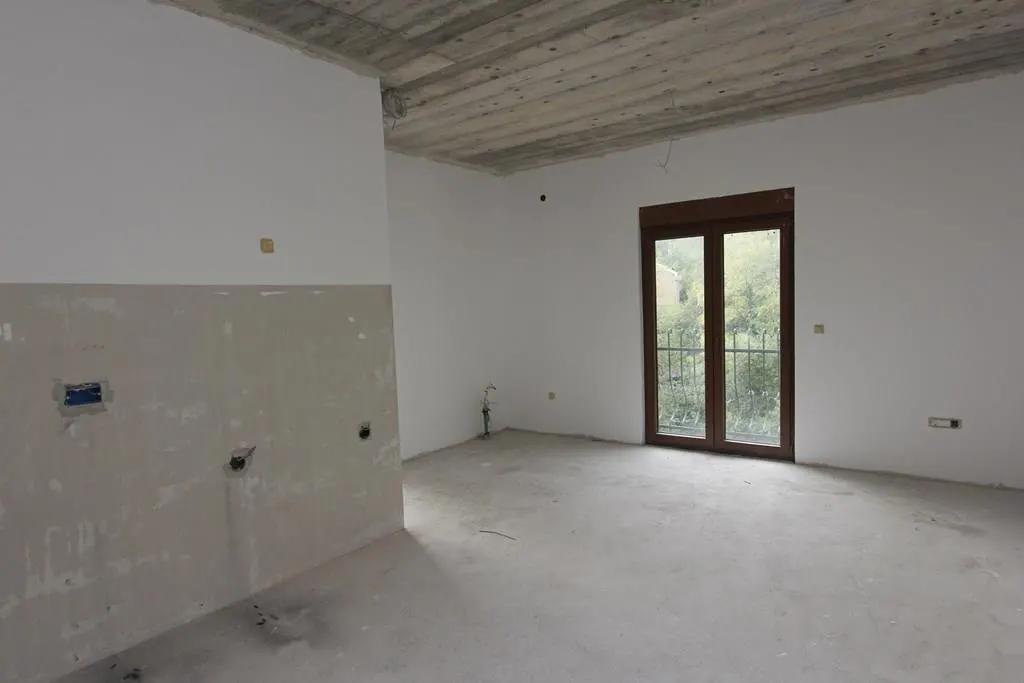 House for Sale in Budva - foto 12
