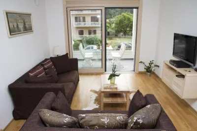 Hotel for Sale in Bar - Bar