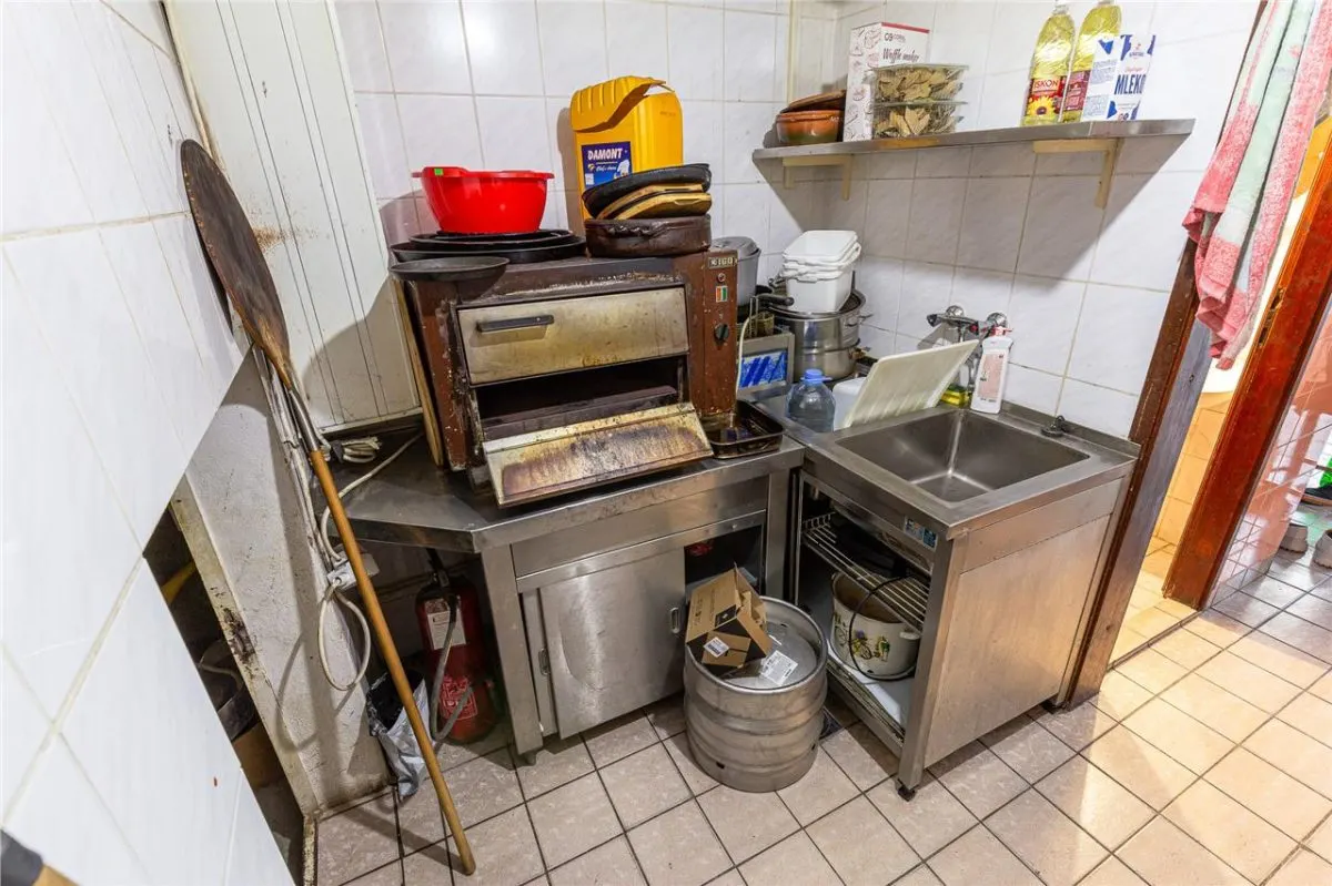 Commercial Space for Sale in Budva - foto 12