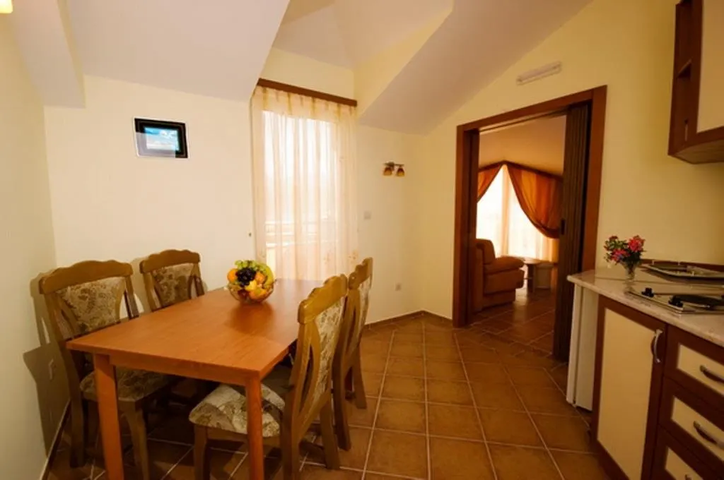 Hotel for Sale in Herceg-Novi - foto 3