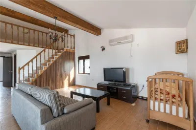 House for Sale in Bar - Bar