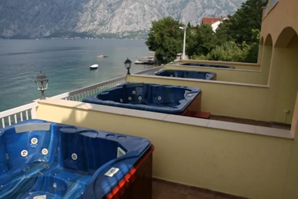 Hotel for Sale in Kotor - foto 16