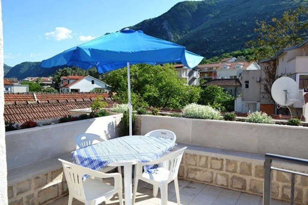 House for Sale in Kotor - foto 16