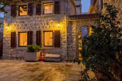 House for Sale in Kotor - foto 4