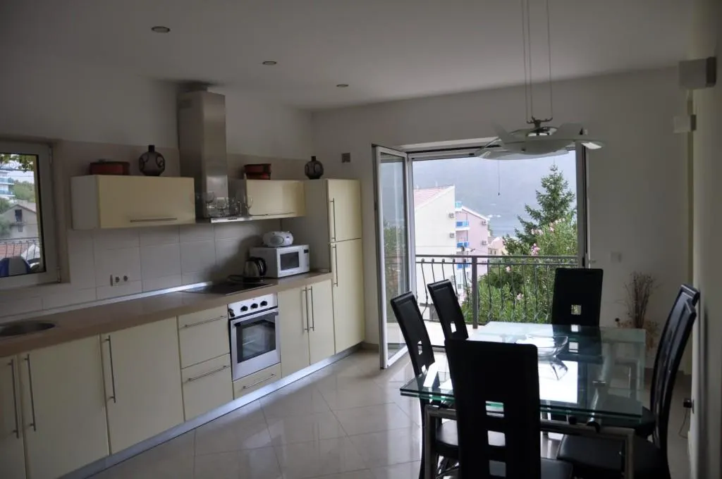 Villa for Sale in Kotor - foto 13