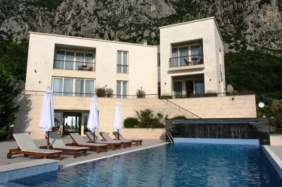 Villa for Sale in Budva - Budva