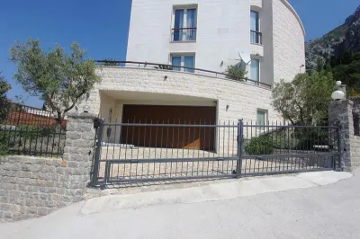 Villa for Sale in Budva - foto 4