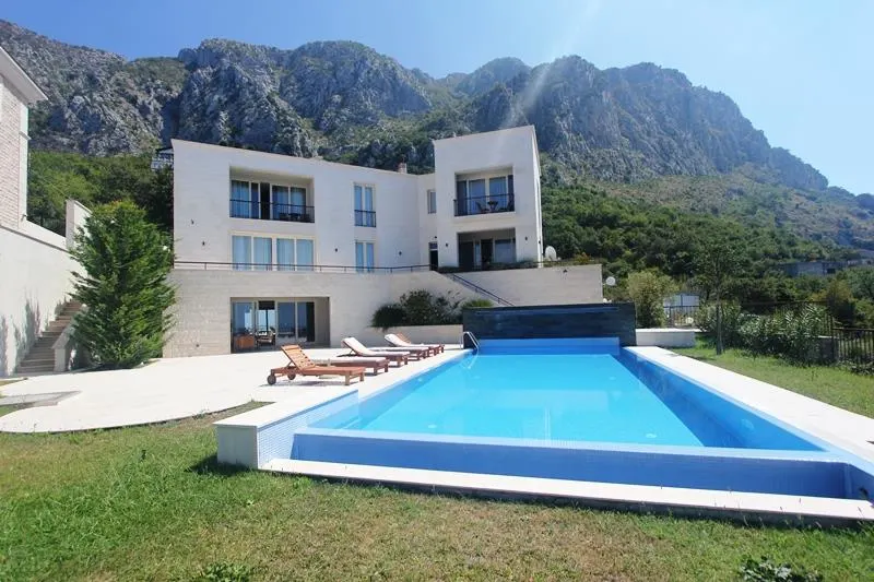 Villa for Sale in Budva - foto 8